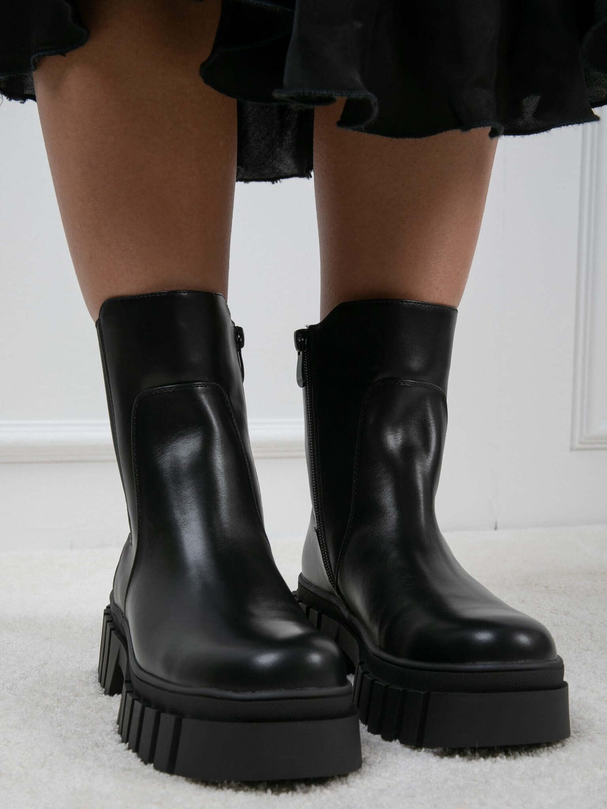 Boots "Romi" in Schwarz