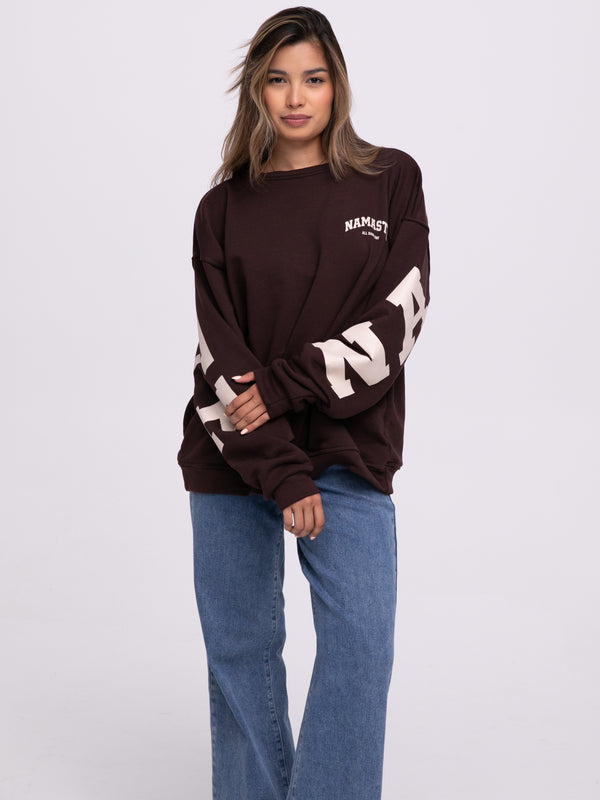 Sweater "Namaste" in Braun