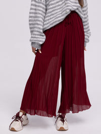 Plisseehose "Liliane" in Burgundy