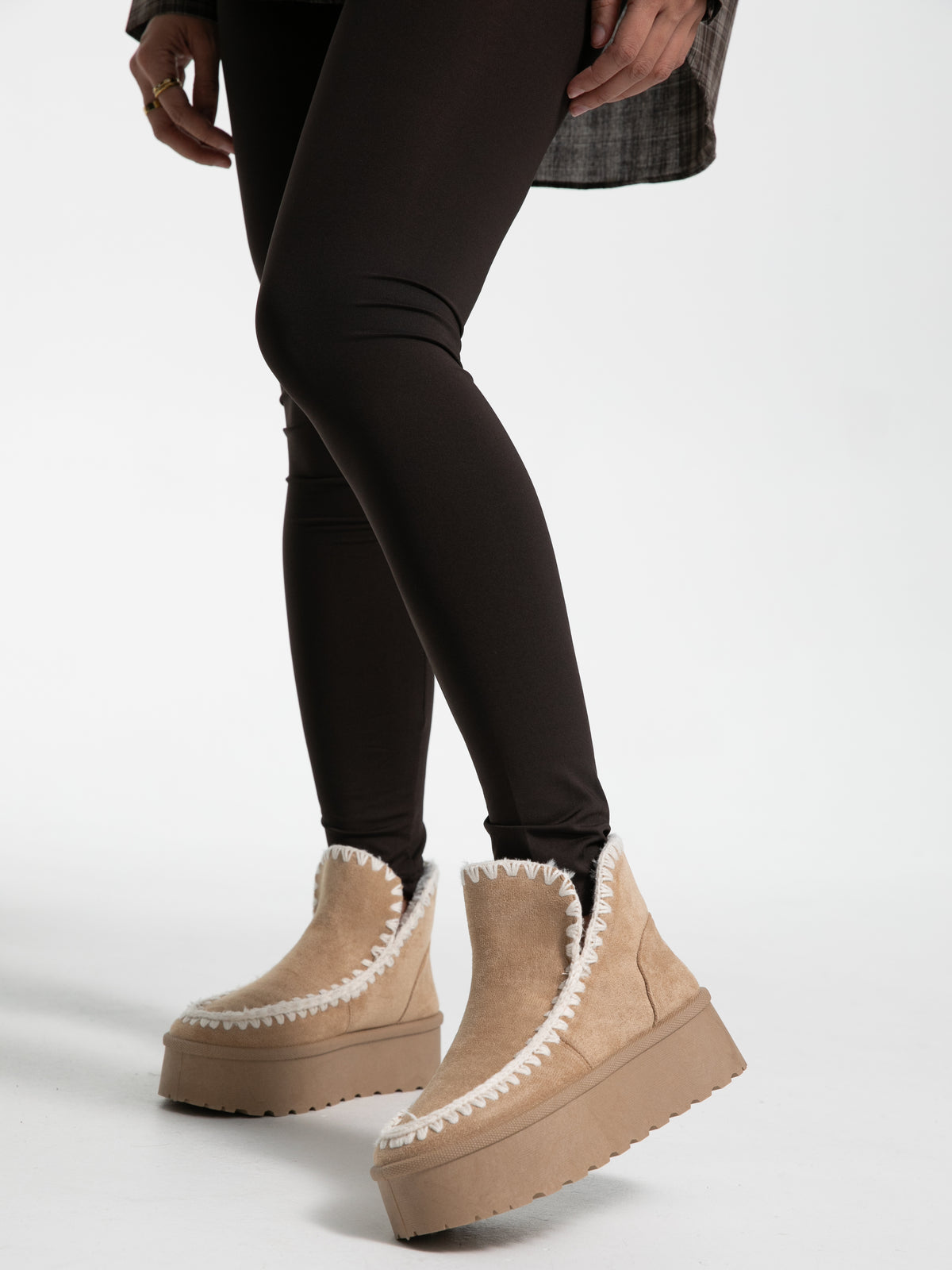 Plateau Boots mit Fell "Chiara" in Beige