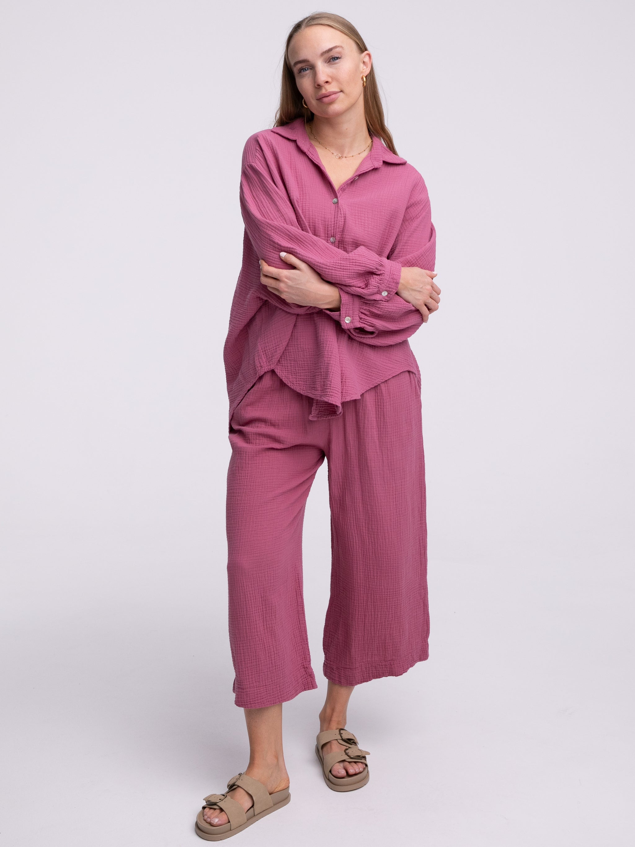 Musselin-Hose „Wanda“ in Berry