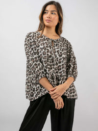 Bow-Musselin-Bluse "Anka" in Leo