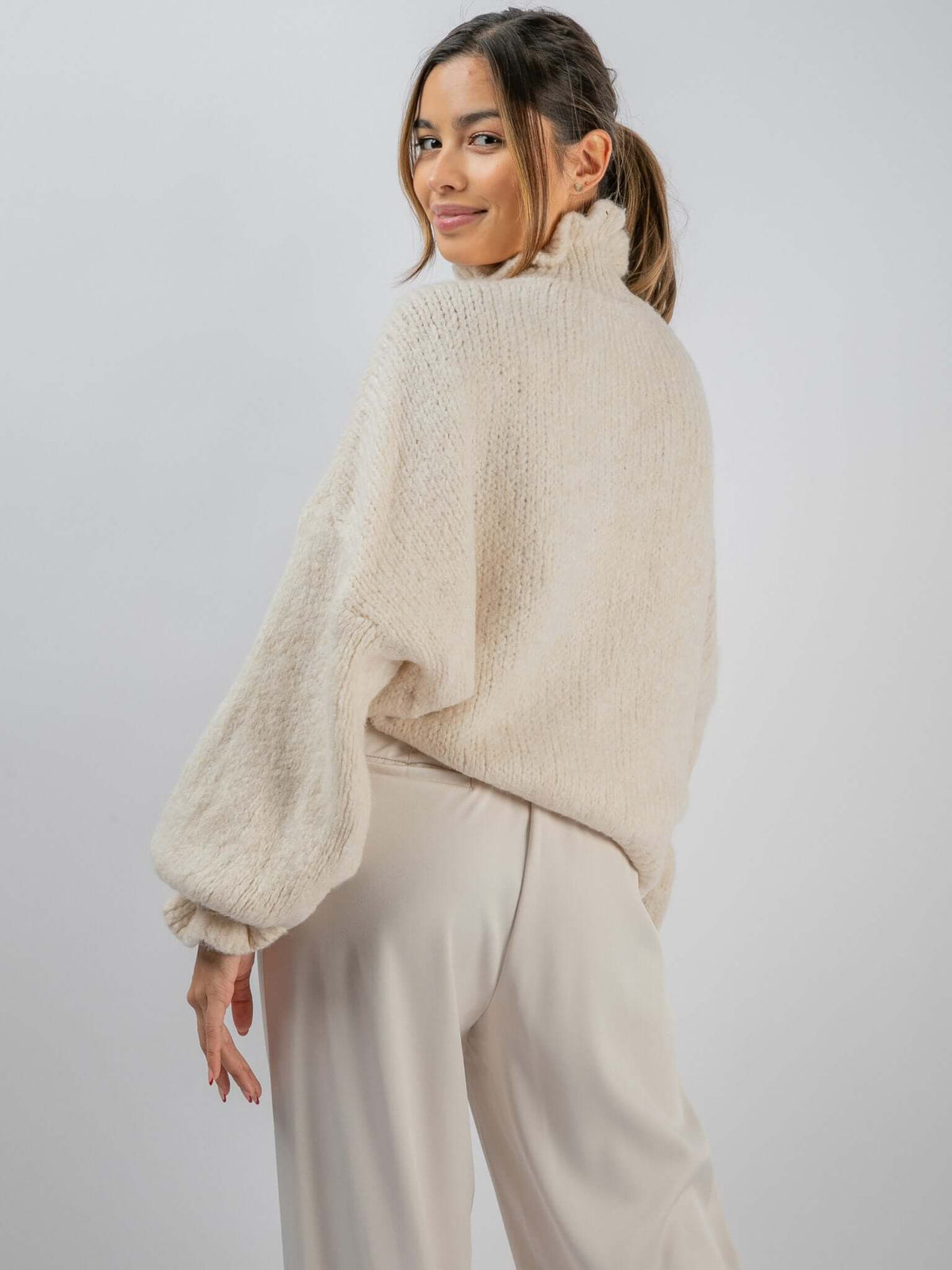 Cardigan "Medita" in Creme