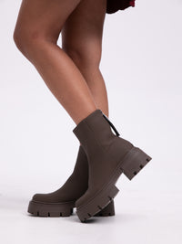 Boots "Nala" in Braun