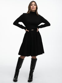 Kurzes Plissiertes Kleid "Valencia" in Schwarz