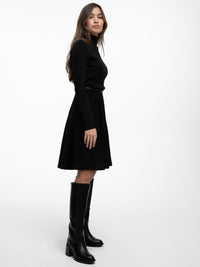 Kurzes Plissiertes Kleid "Valencia" in Schwarz