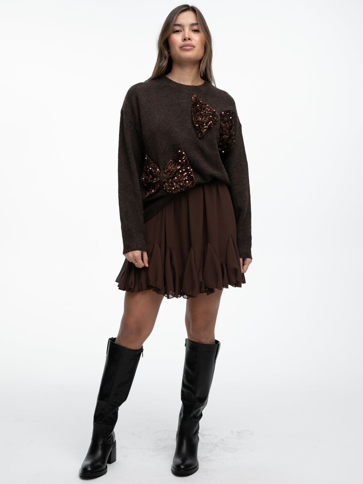 Strickpullover mit Pailletten-Schleifen „Aurora" in Braun