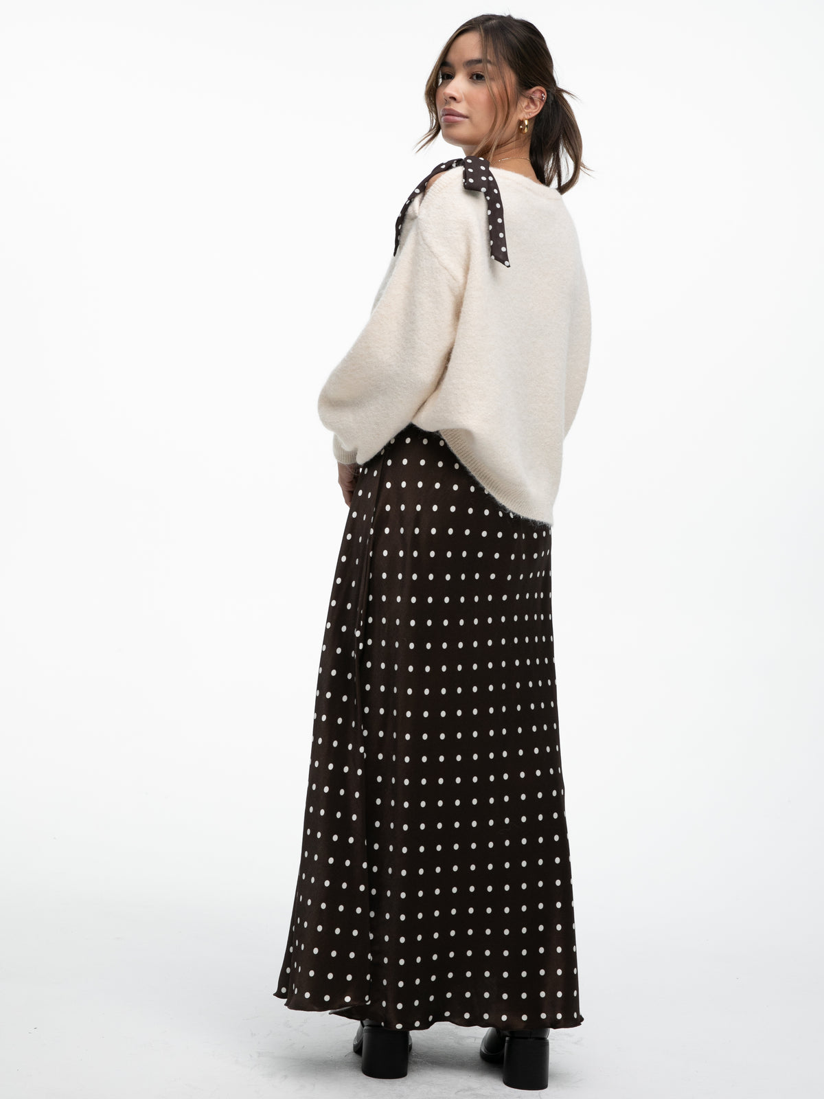 Satin-Rock „Carmen Long“ in Braun