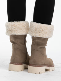 Boots mit Fell "Tana" in Hazelnut