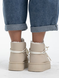 Plateau Boots mit Fell "Vallées" in Creme