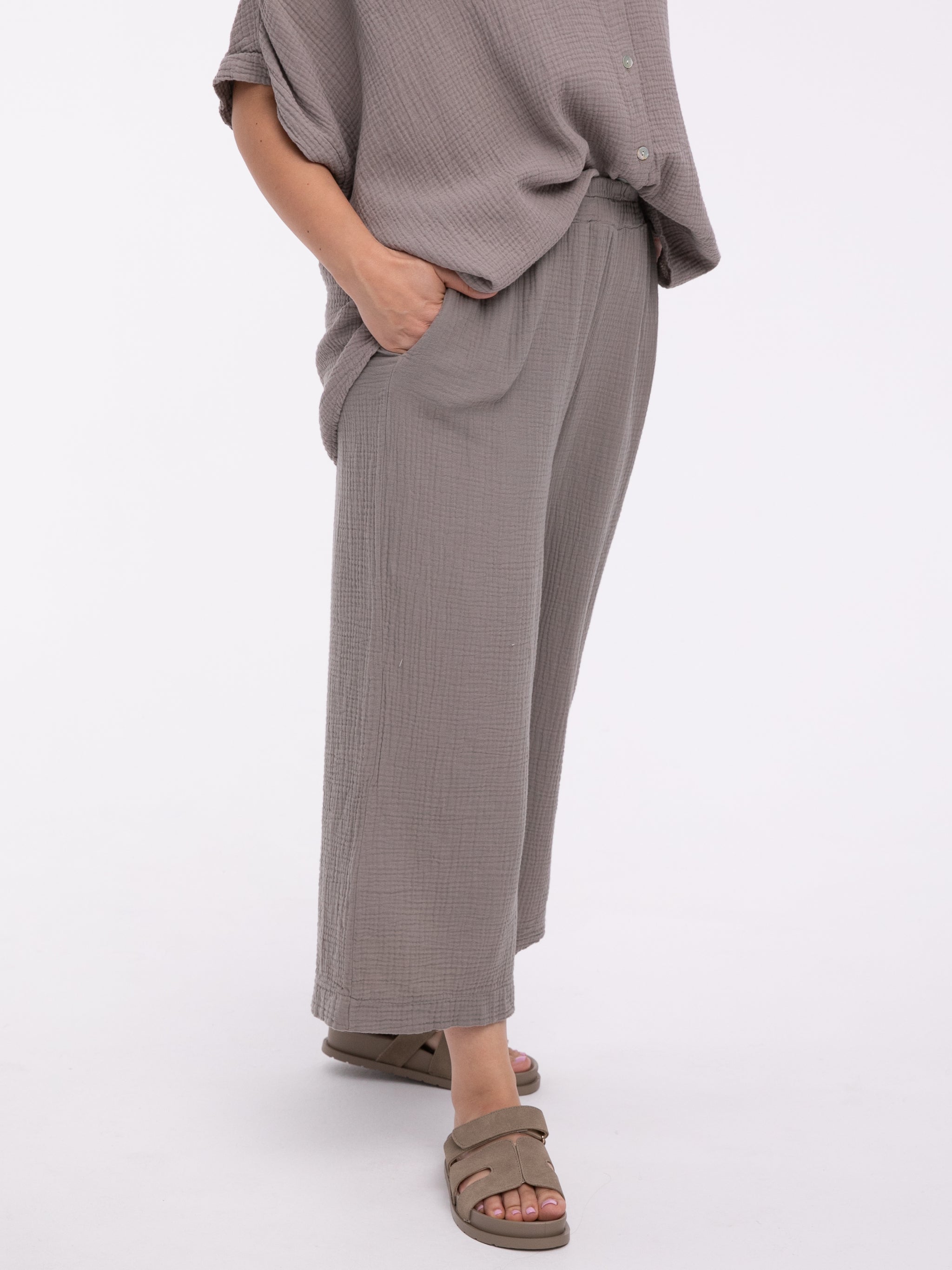 Musselin-Hose „Wanda“ in Taupe