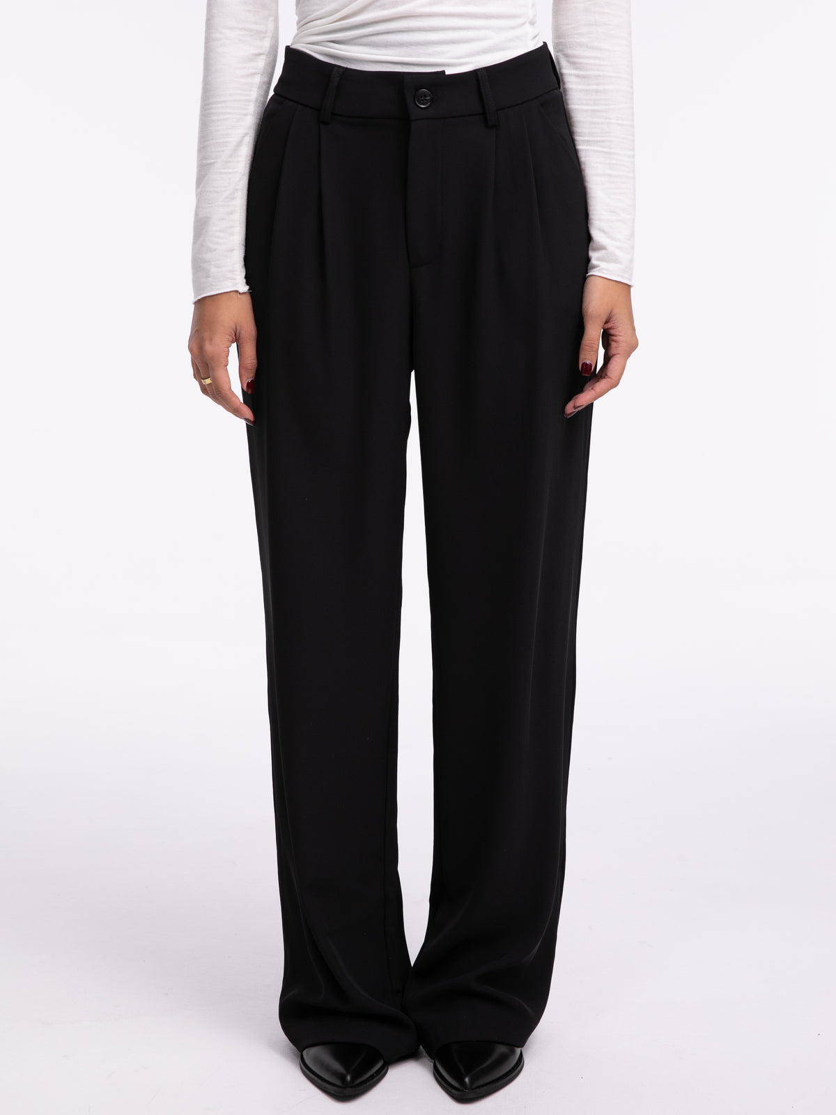 Stoffhose "Kyra" in Schwarz