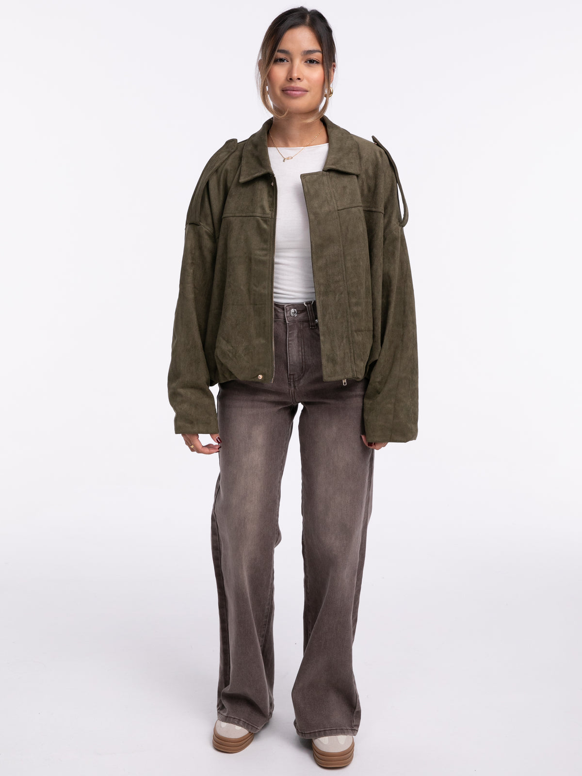 High-Waist Jeans "Jenn" in Braun