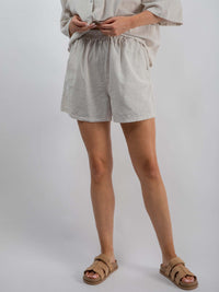 Leinenshorts „Moniq“ in Beige