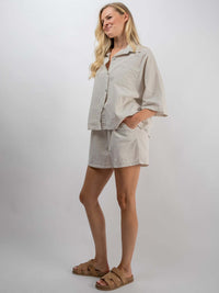 Leinenshorts „Moniq“ in Beige