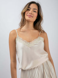 Spitzentop "Eleni" in Creme