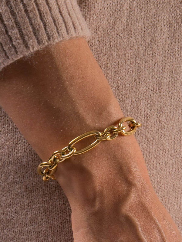 Grobes Gliederkettenarmband in Gold