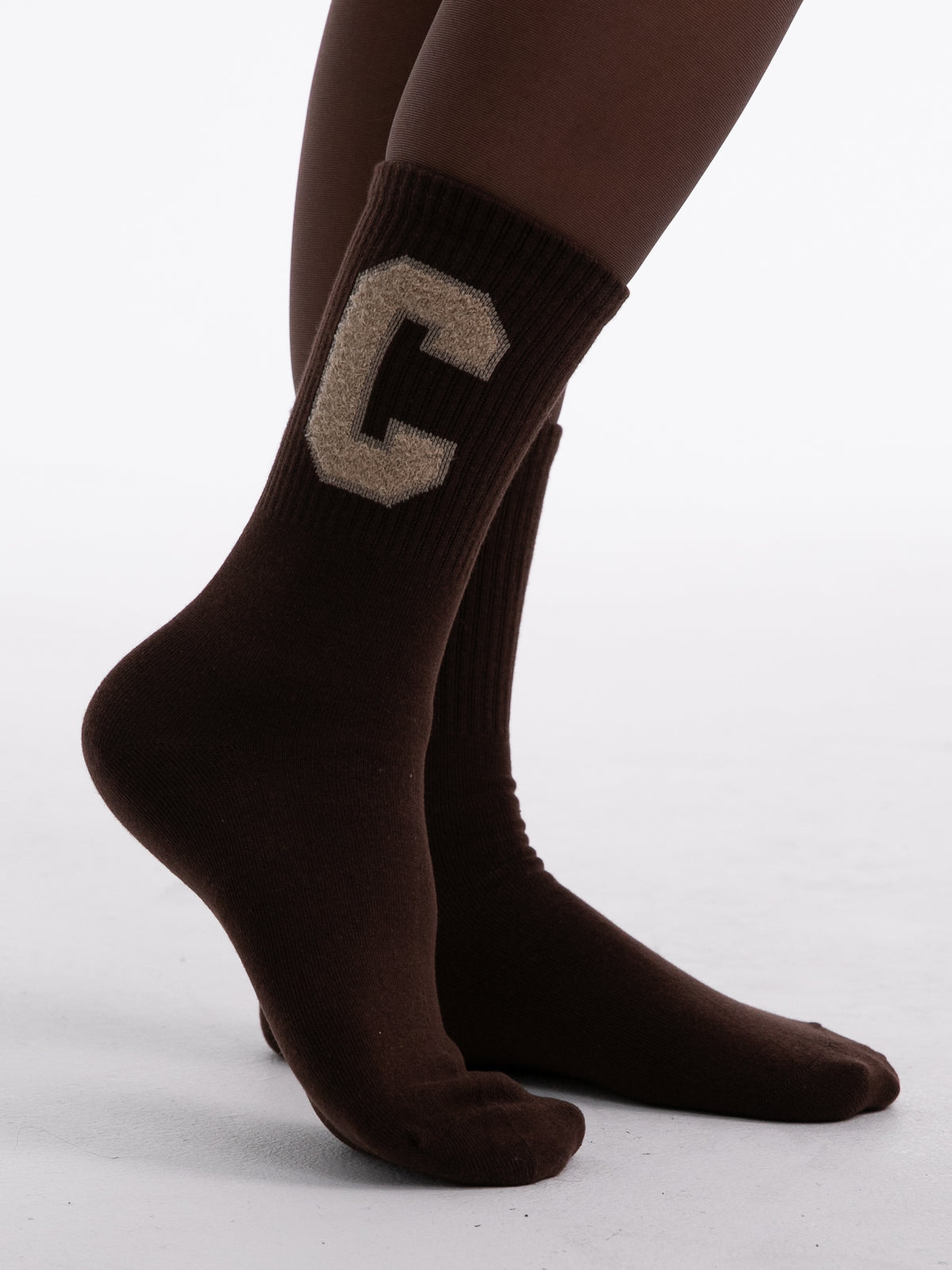 Socken "C" in Braun