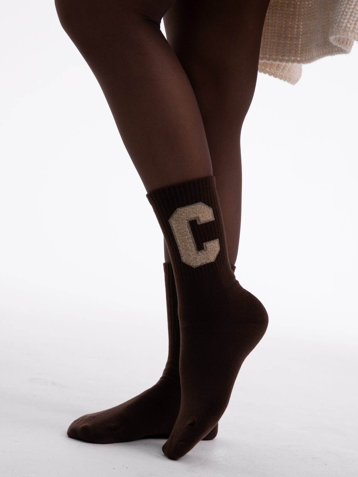 Socken "C" in Braun