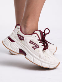Sneaker "Sporty" in Creme