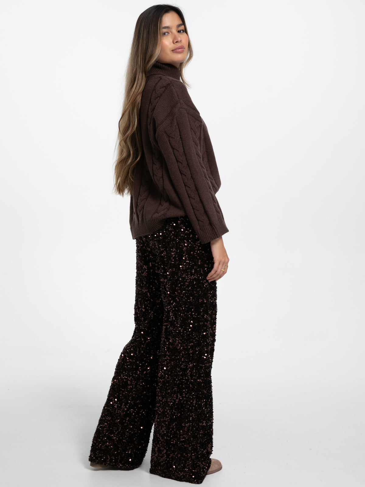 Rollkragen-Strickpullover mit Zopfmuster "Sofie" in Braun