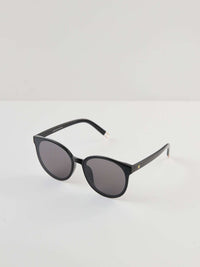 Schwarze Cat-Eye-Sonnenbrille "Tiffany"