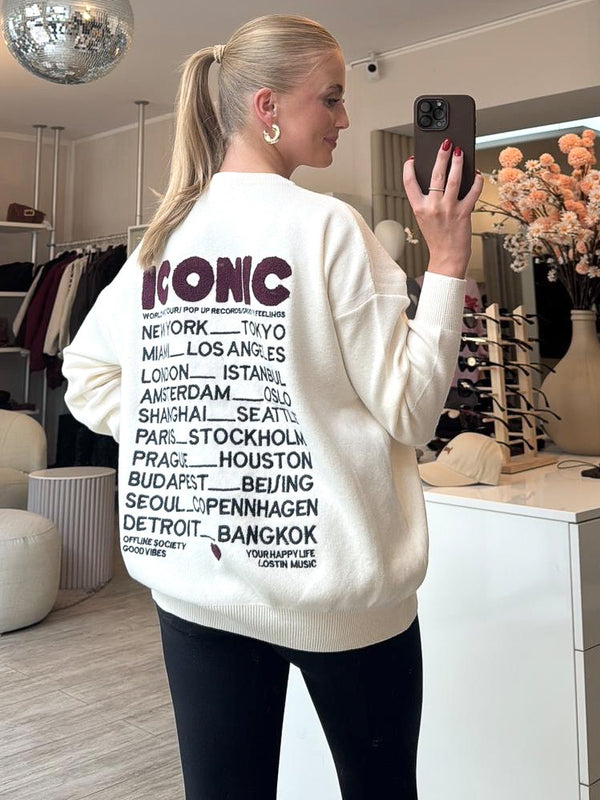 Pullover "Iconic" in Creme