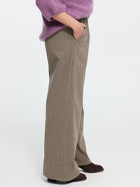 Stoffhose "Colette" in Hazelnut