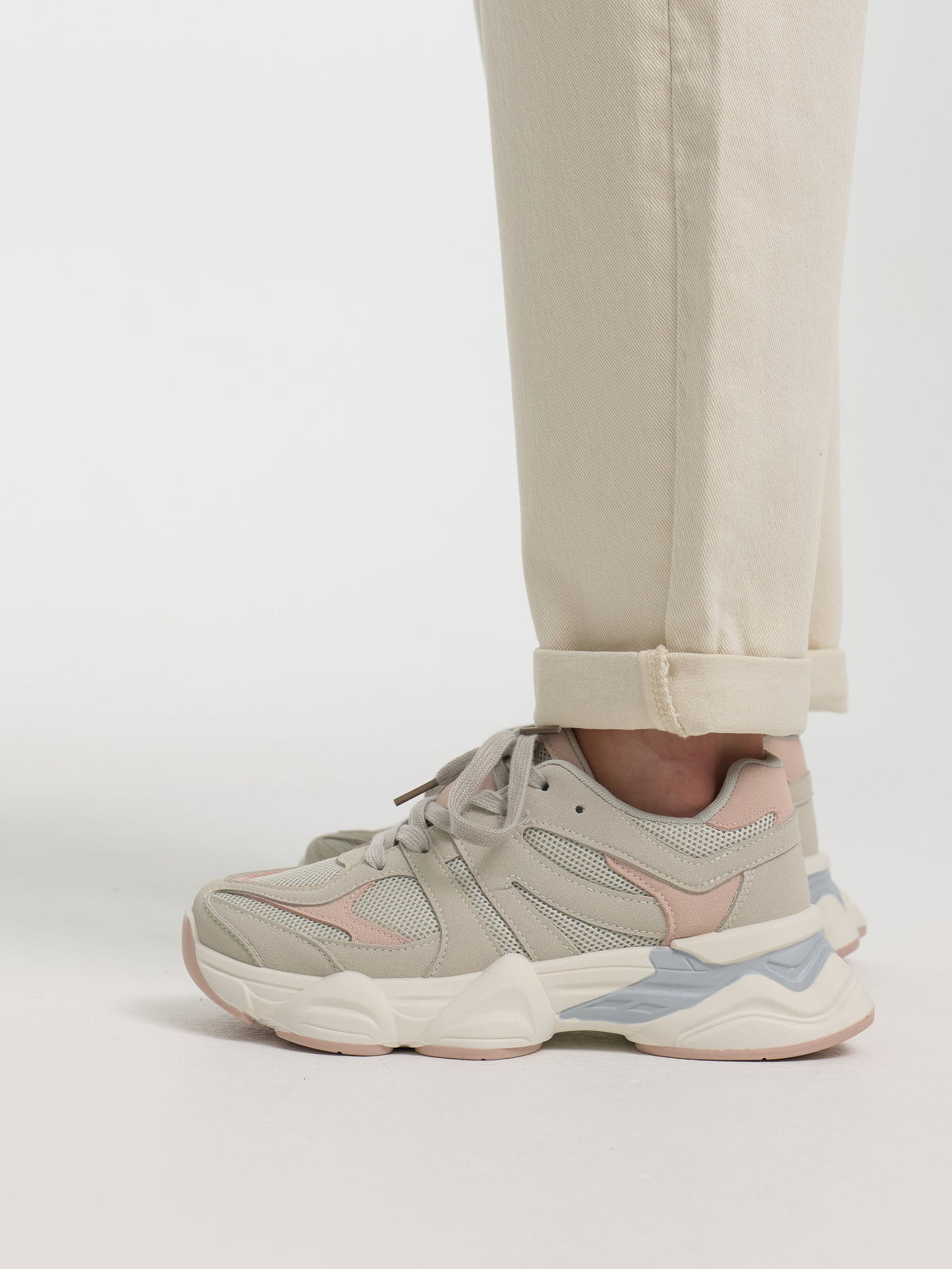 Sneaker "Lucia" in Grau