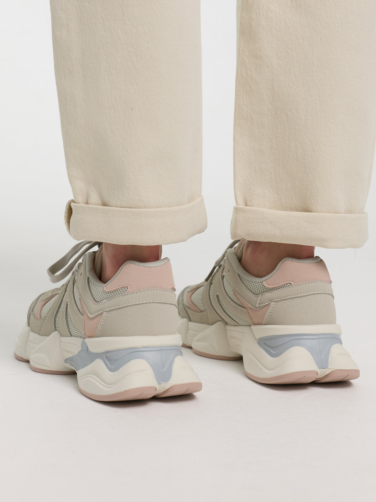 Sneaker "Lucia" in Grau