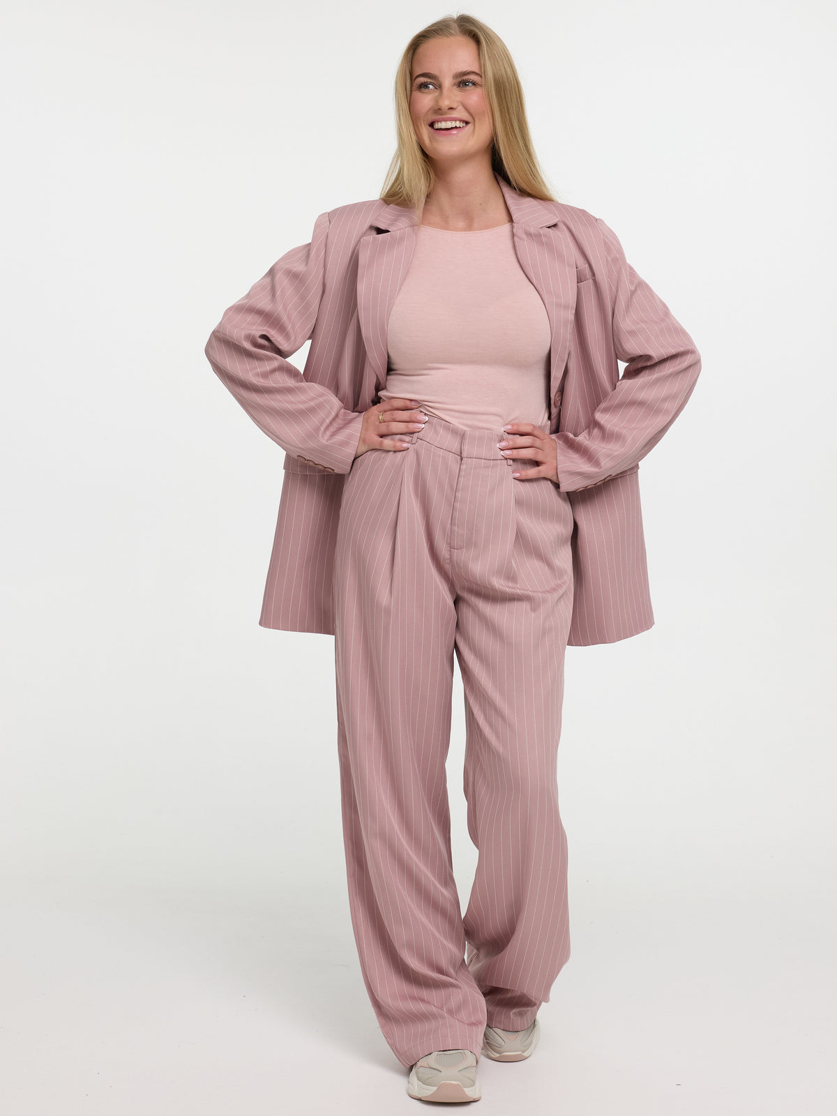 Nadelstreifen Stoffhose „Kathie“ in Rosa