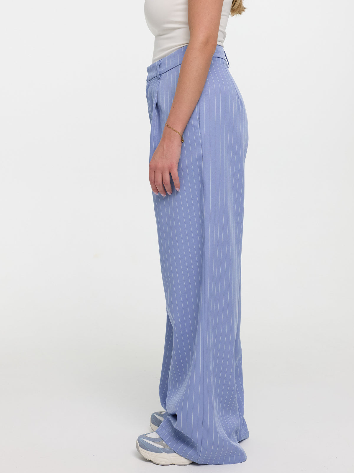 Nadelstreifen Stoffhose „Kathie“ in Blau