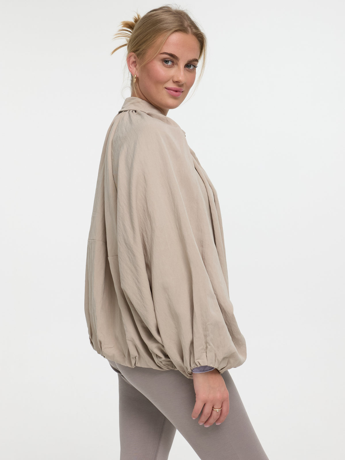 Jacke "Elowen" in Grau