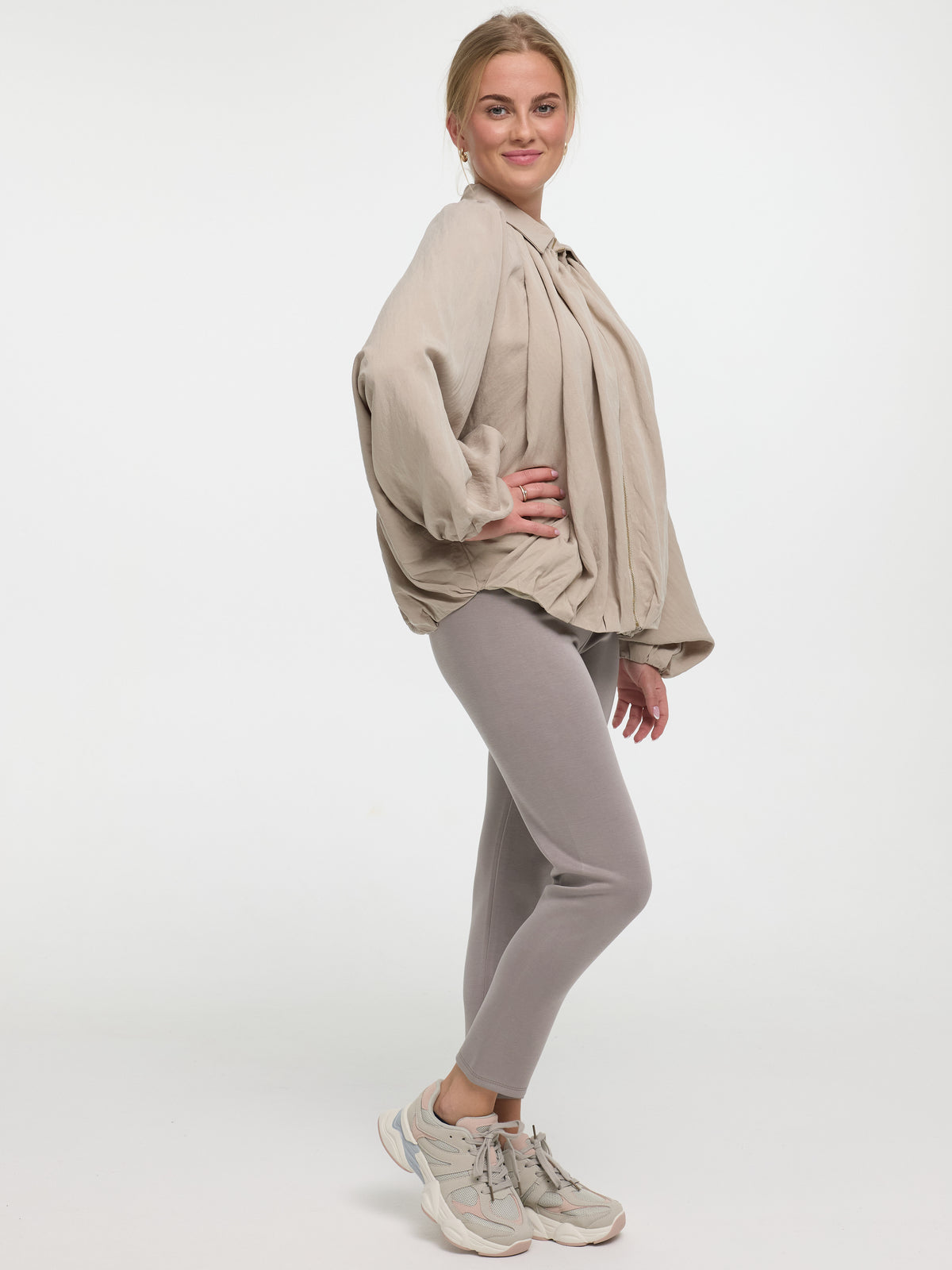 Jacke "Elowen" in Grau