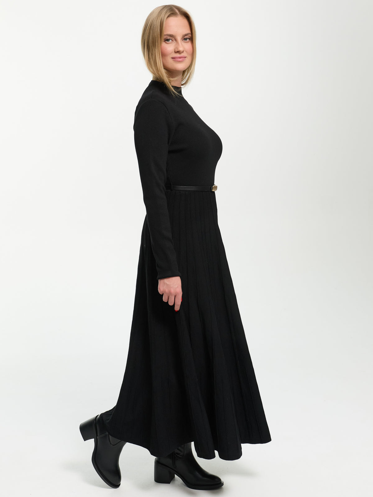 Langes Plissiertes Kleid "Kim" in Schwarz