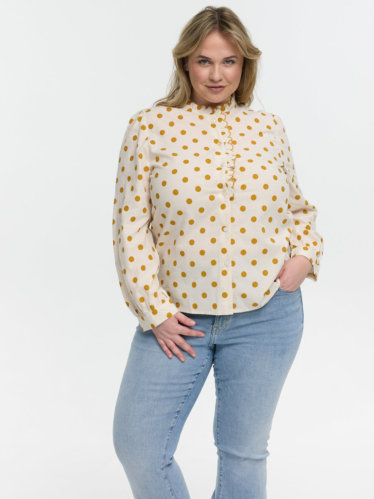 Curvy Bluse "Neyla" in Creme mit goldenen Punkten