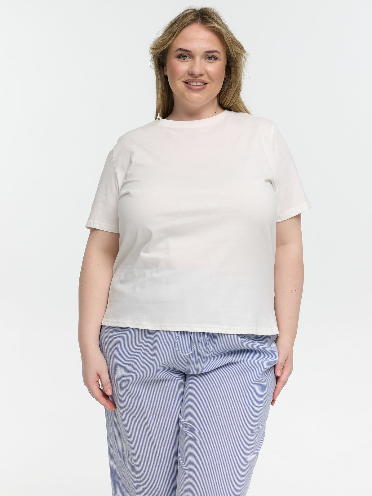 Curvy Premium T-Shirt "Whitey" in Weiss