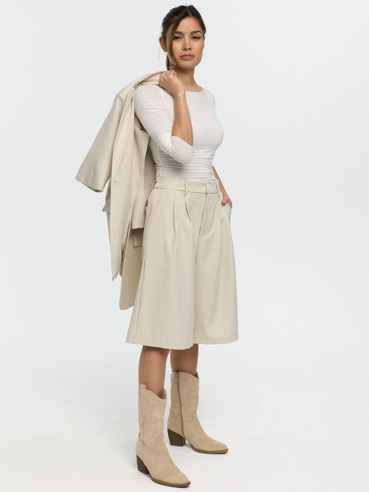 Bermudas „Lori“ in Beige