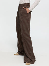 Nadelstreifen Stoffhose „Kathie“ in Braun