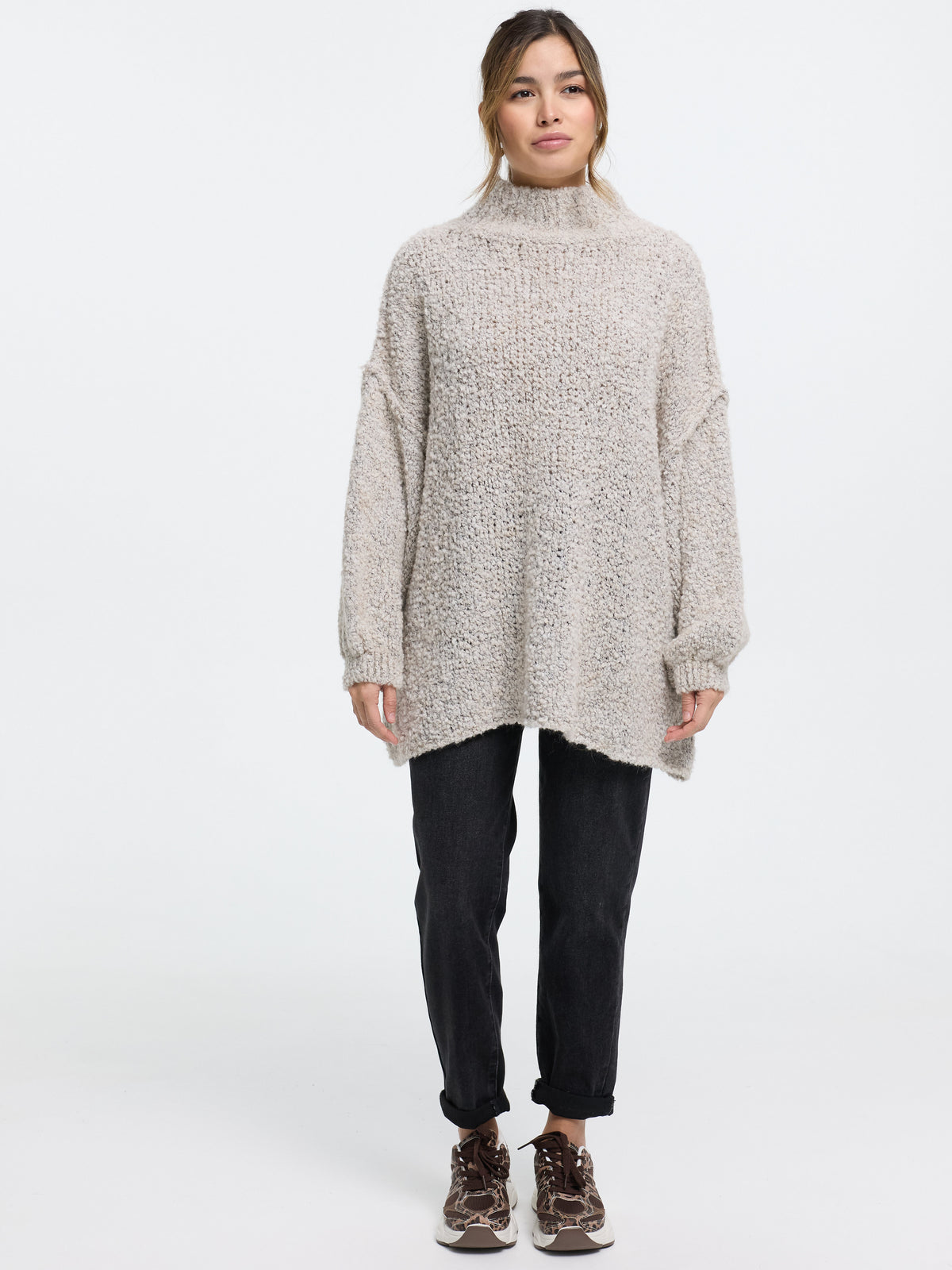 Bouclé-Pullover "Elli" in Hellgrau