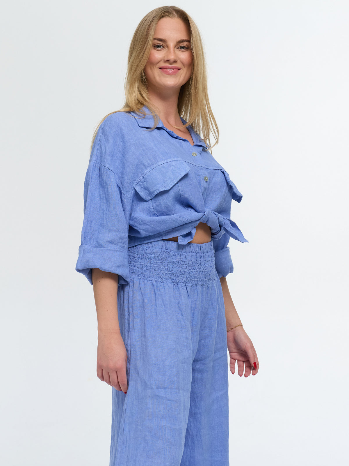 Kurze Leinen-Bluse "Alma" in Blau