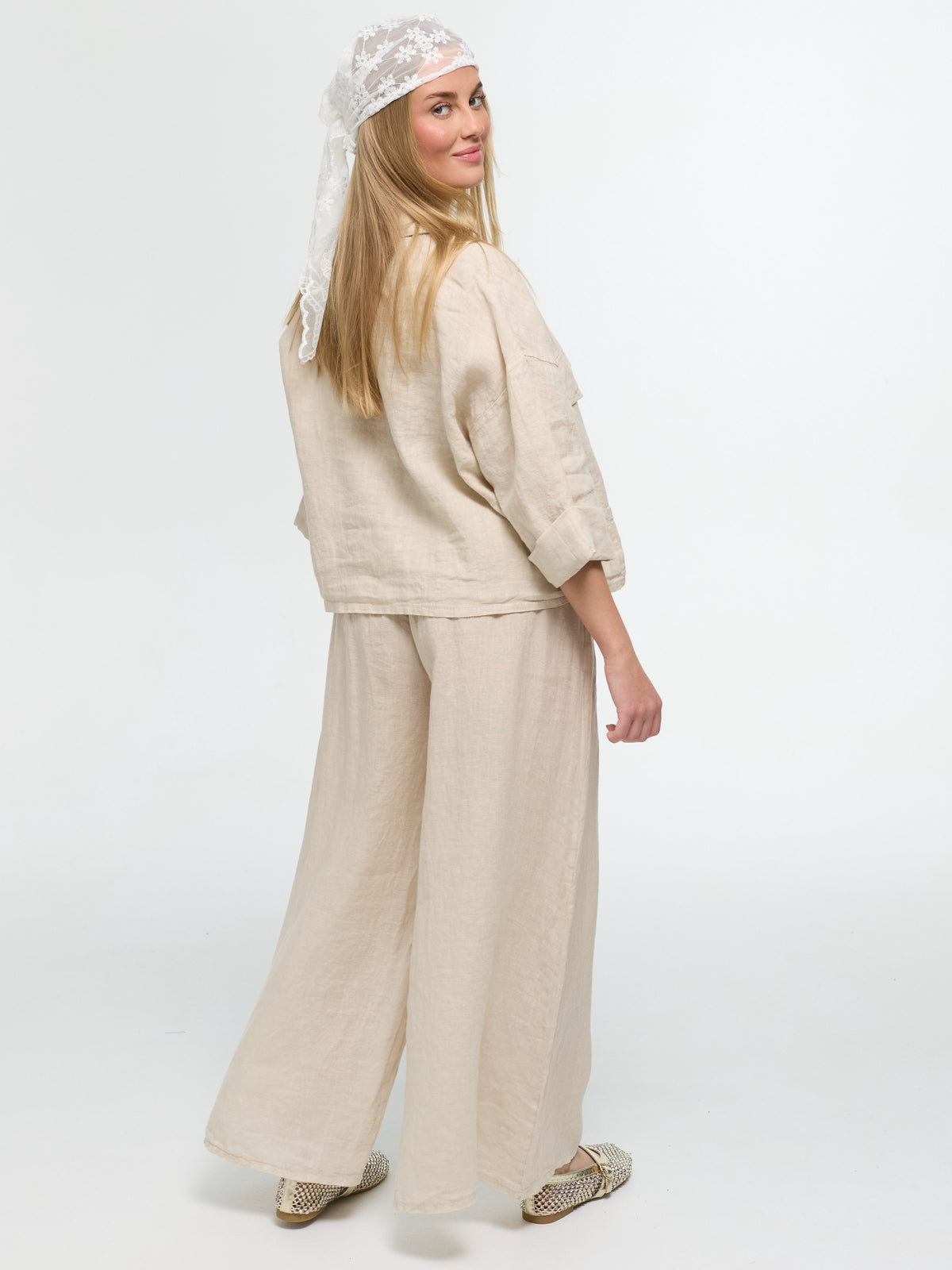 Kurze Leinen-Bluse "Alma" in Beige