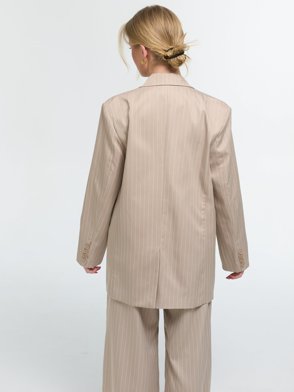 Nadelstreifen Blazer „Kathie“ in Taupe