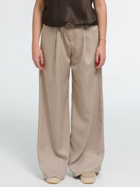 Nadelstreifen Stoffhose „Kathie“ in Taupe