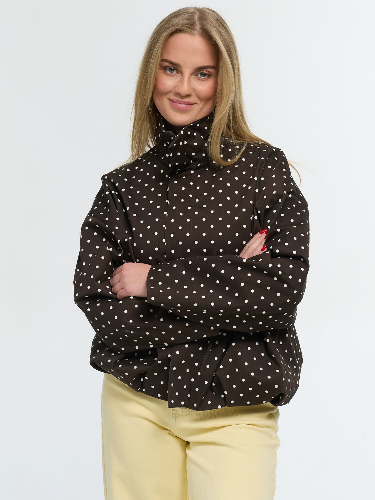 Jacke "Sovira" in Braun/Weiß