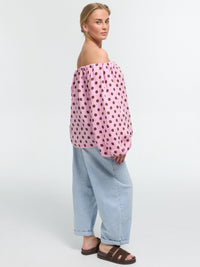 Top "Carmen" in Rosa/Weiß gepunktet