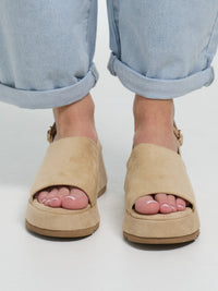 Plateau Sandale "Soliea" in Beige