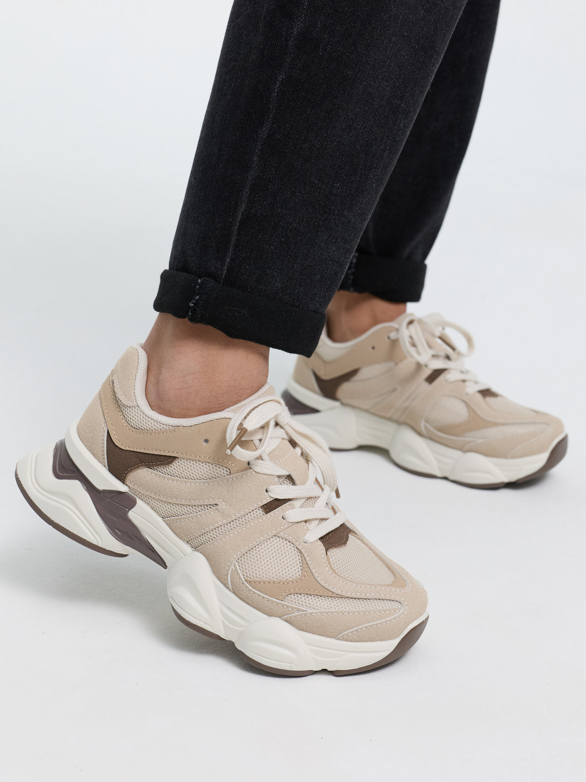 Sneaker "Lucia" in Beige