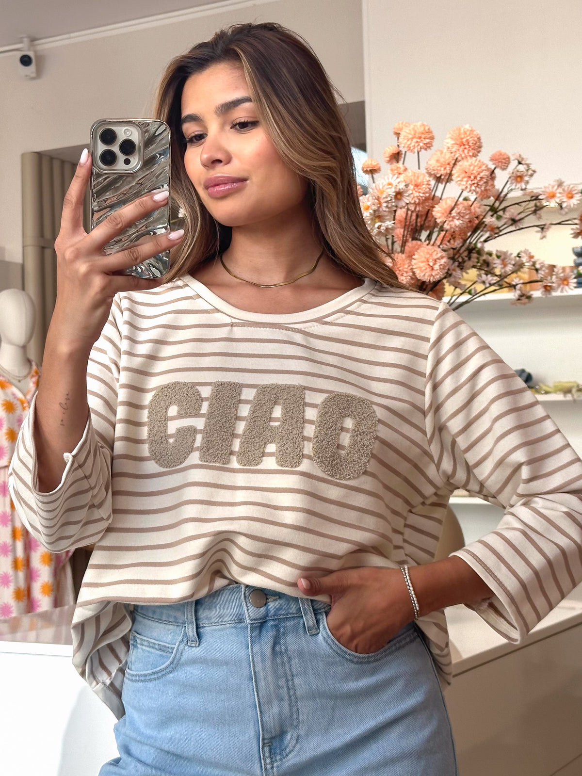 Shirt "Ciao" in Taupe/Creme