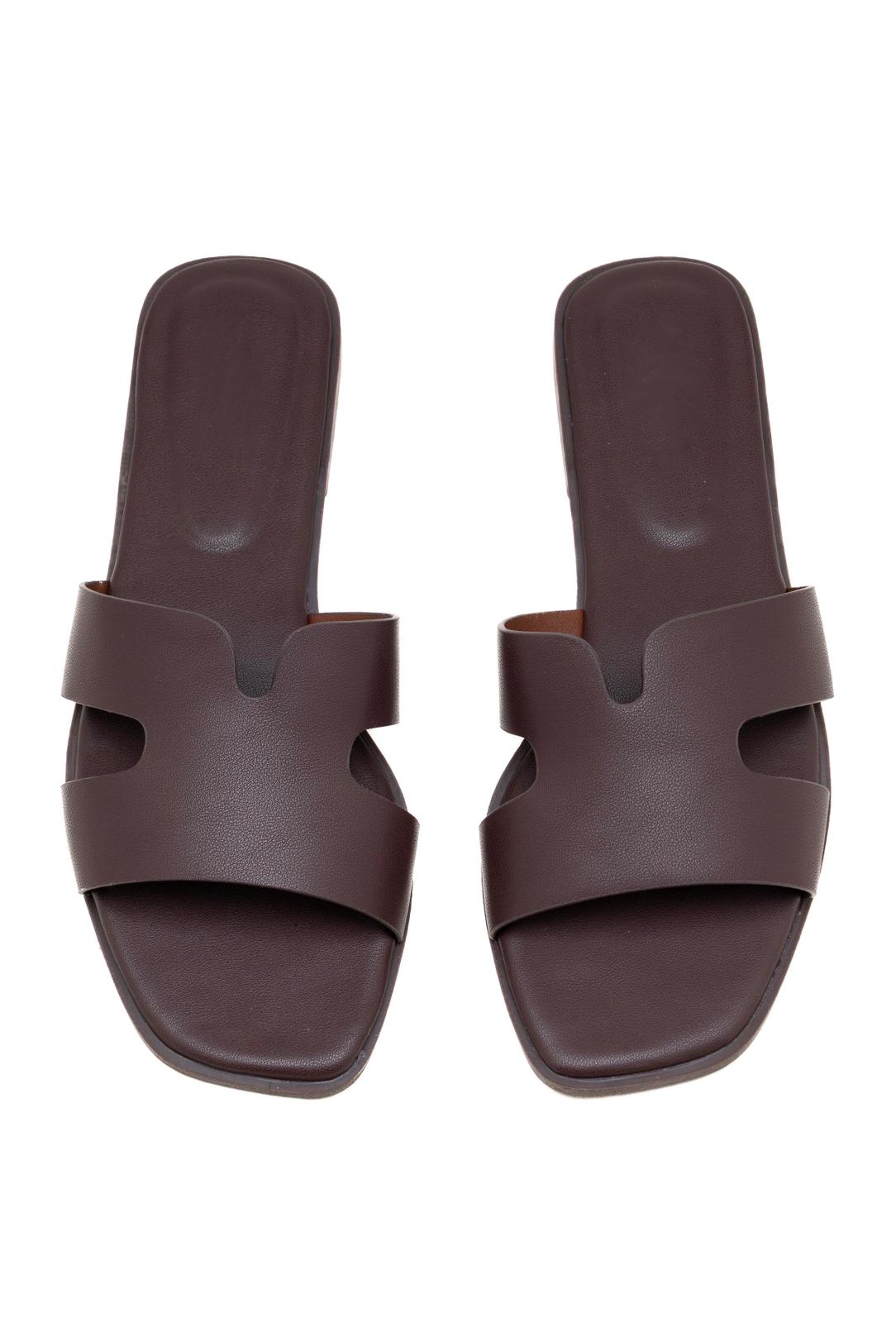 Sandalen "Helena" in Braun